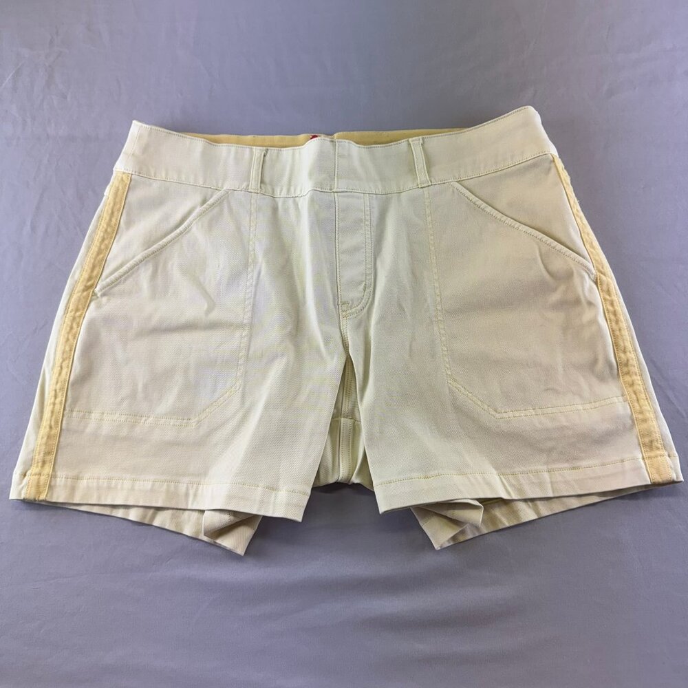 Spanx Stretch Twill Shorts 6 inch Pull On Shaping Soft Smooth Yellow Women's XL